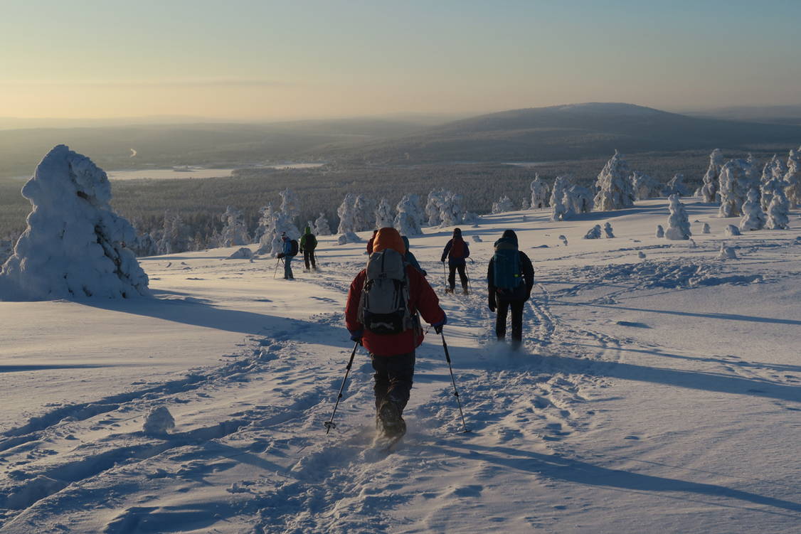 Zoom: Schneeschuhtouren Finnisch Lappland Äkäslompolo