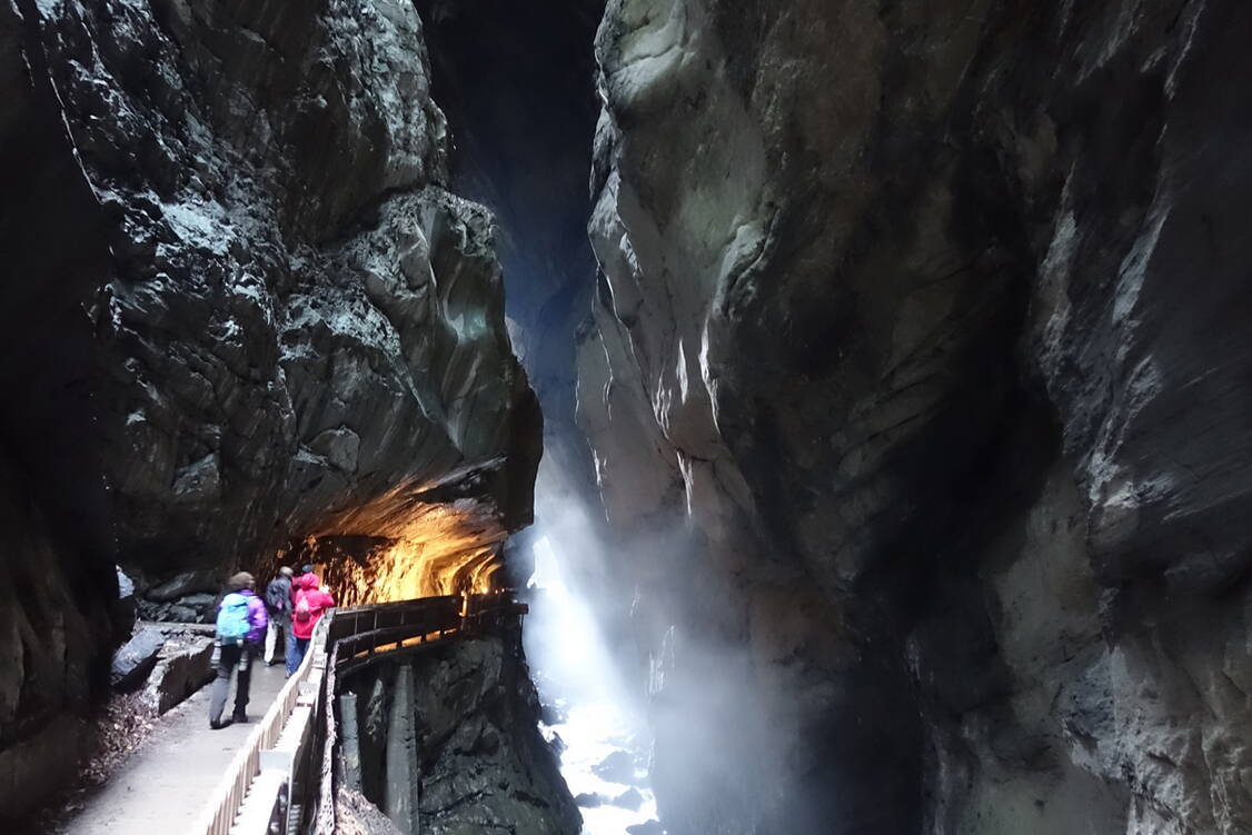 Zoom: Wasserwege und Schluchten am Rhein - Taminaschlucht