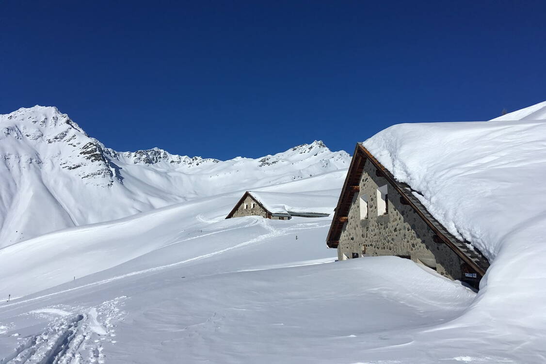 Zoom: Schneeschuhtouren Unterengadin