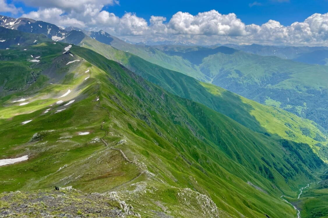 Zoom: Georgine - Trekking im wilden Kaukasus