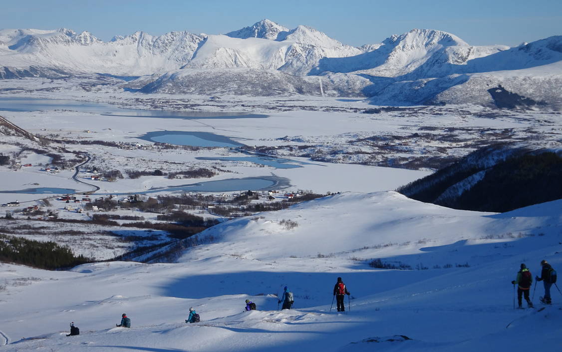Zoom: Lofoten Schneeschuhtouren
