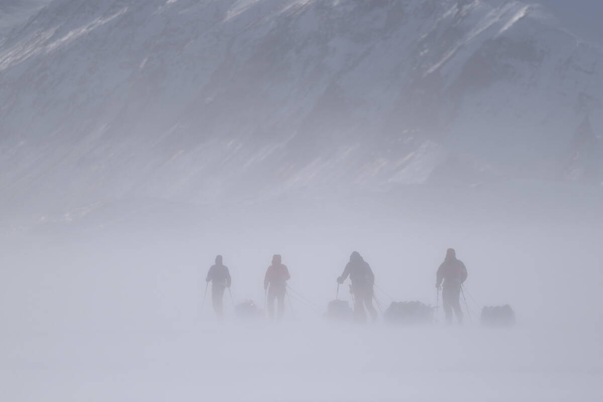 Zoom: Wetterumschlag auf der Ski-Expedition Atomfjella Spitzbergen