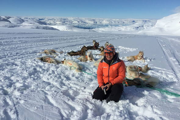 Zoom: Schneeschuhtouren-Reise Ost-Grönland mit Reiseleiterin Daniela Ogi
