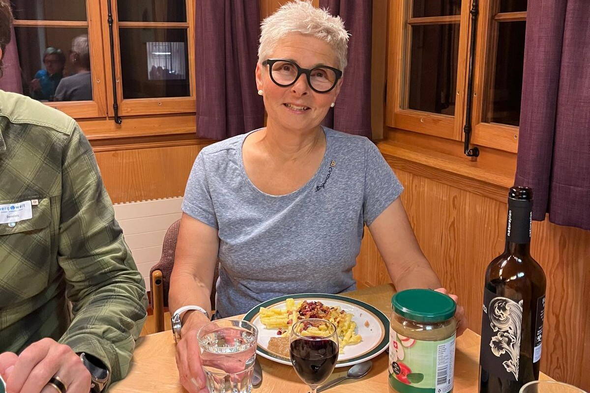 Zoom: Reiseleiter-Team-Treffen 2025