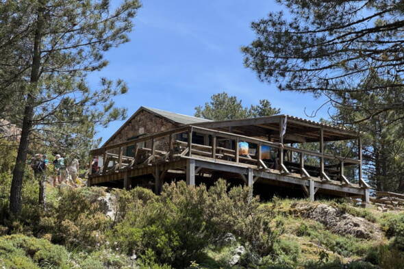 Zoom: Wanderreise Korsika 2025 - kurze Wanderpause